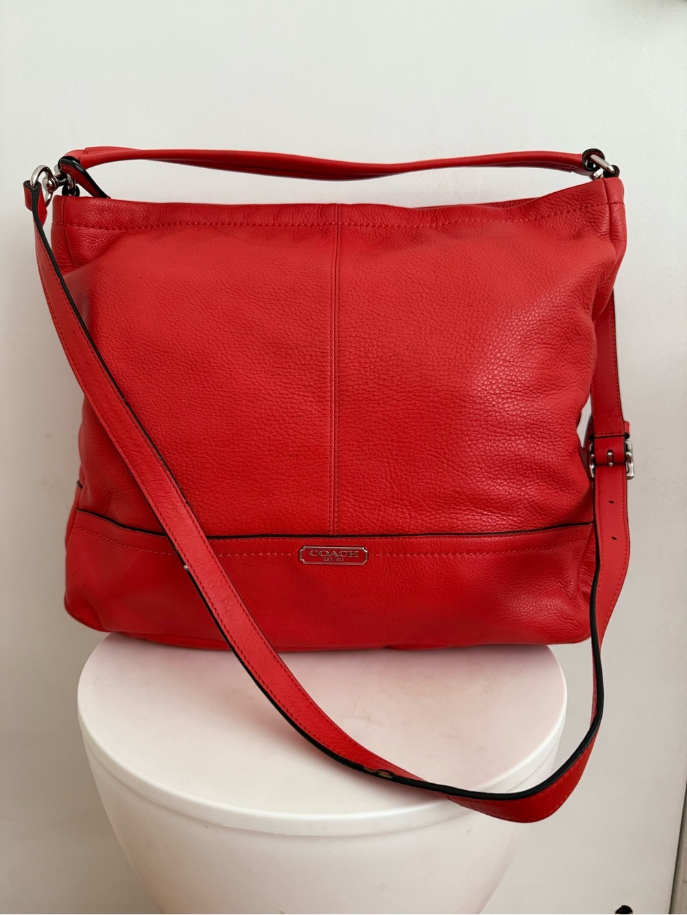 Coach Red Pebbled Leather Convertible Crossbody Shoulder Hobo Bag Large